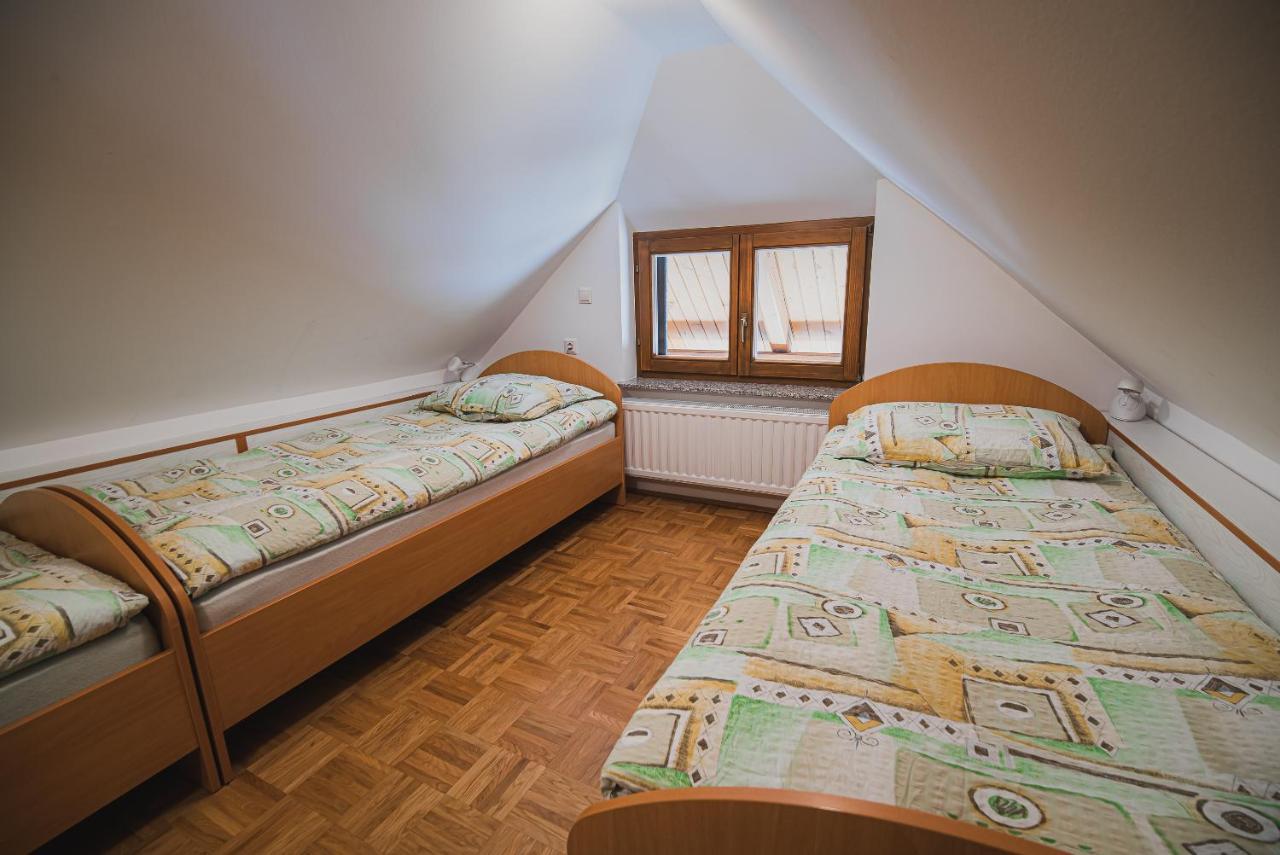 Homestay Kocka Zgornje Jezersko Exterior foto