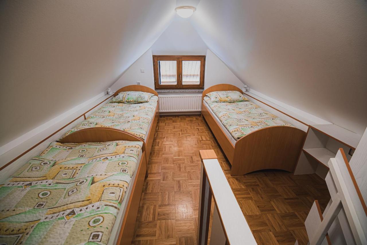 Homestay Kocka Zgornje Jezersko Exterior foto