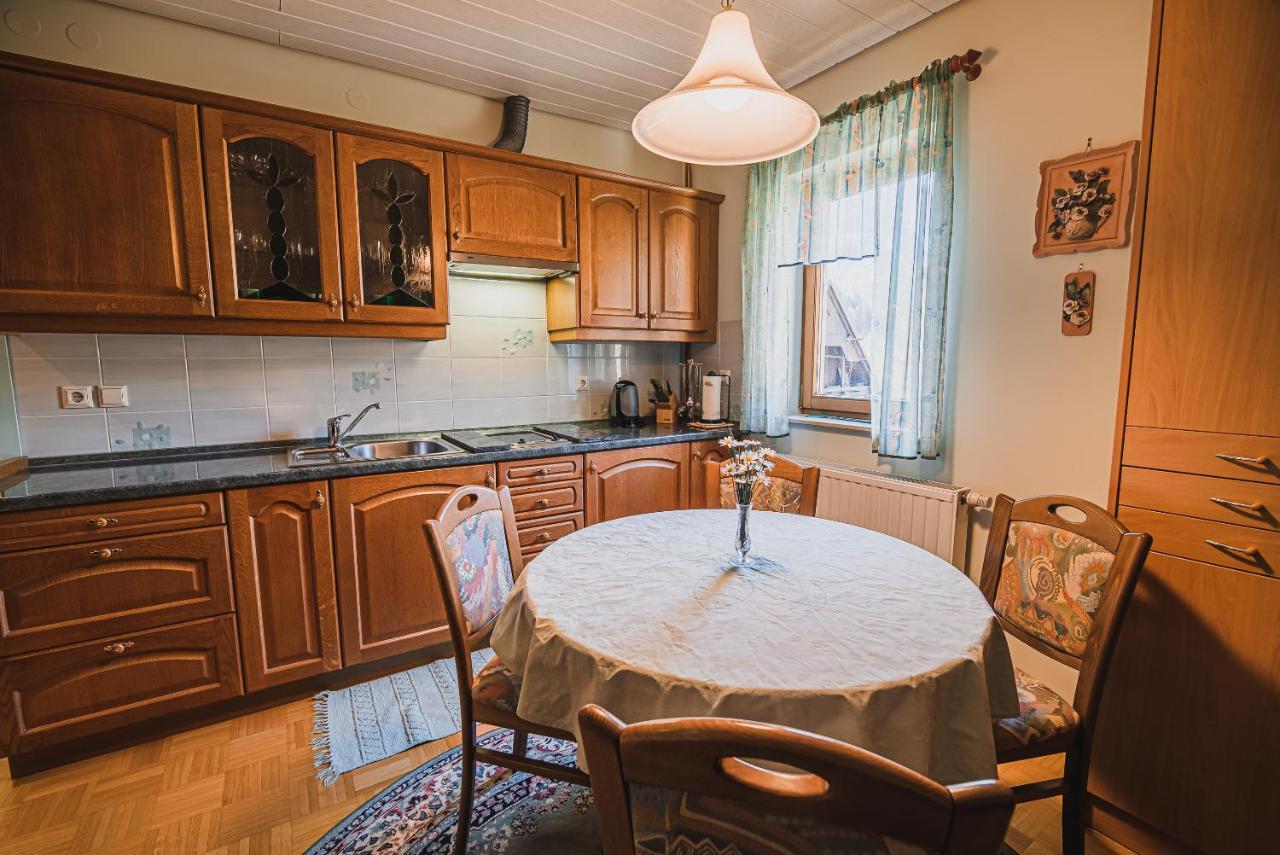 Homestay Kocka Zgornje Jezersko Exterior foto