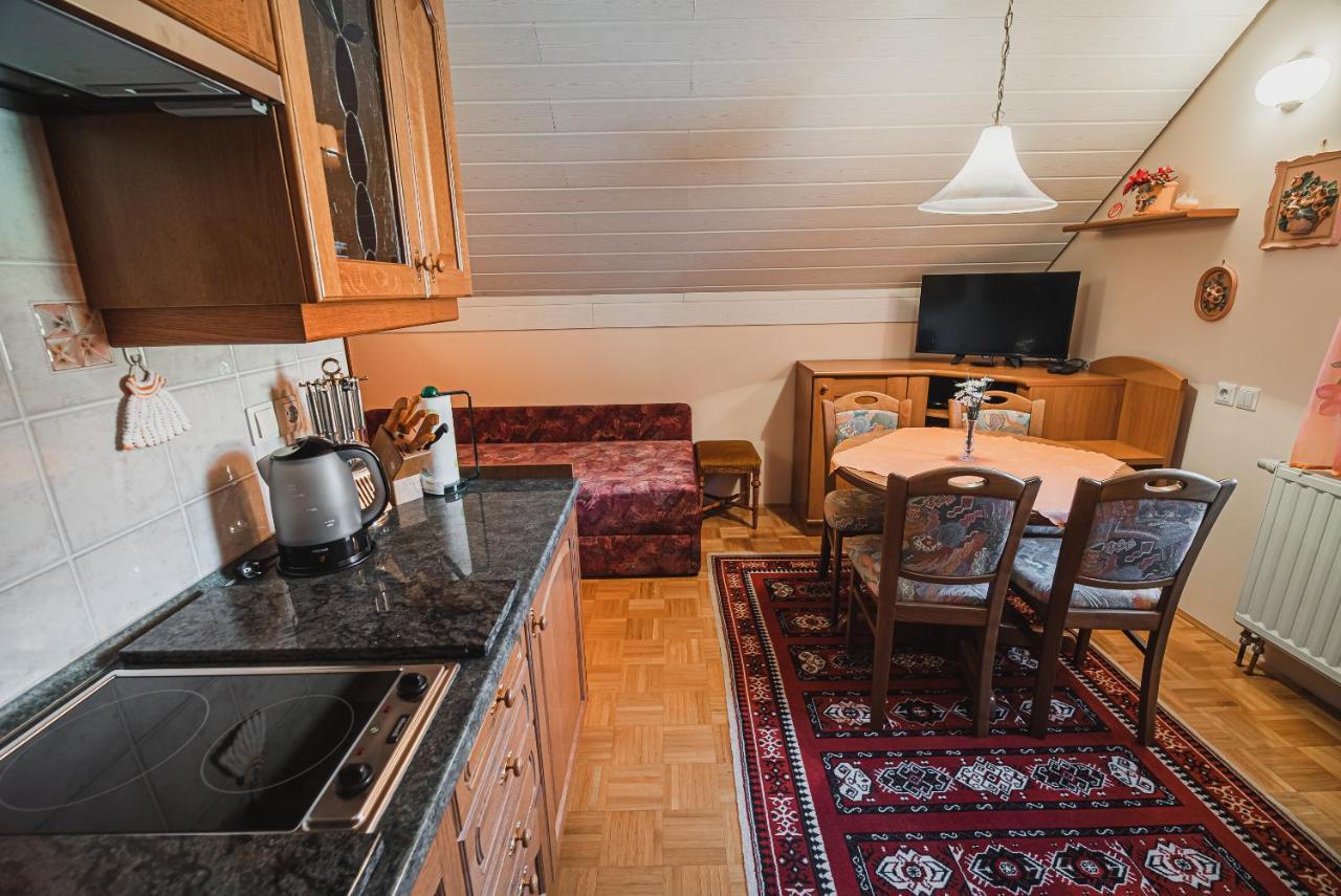 Homestay Kocka Zgornje Jezersko Exterior foto